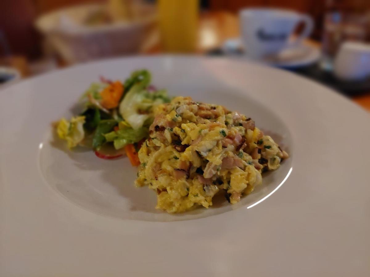 Lanškroun Penzion Country Steak Restaurant מראה חיצוני תמונה